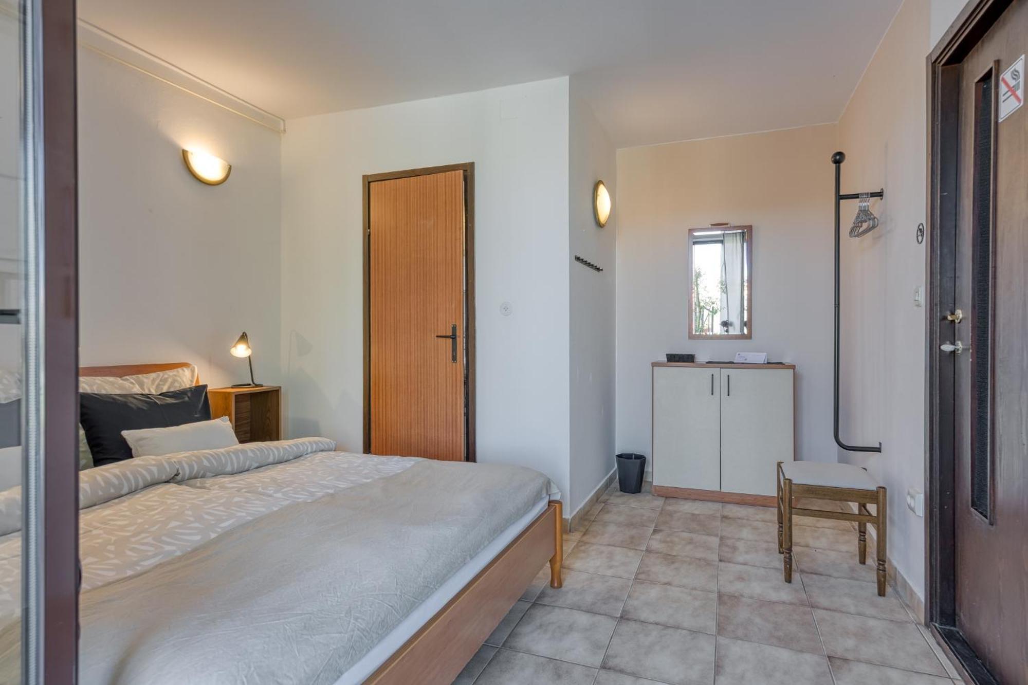 Guest House Jolanda Medulin Bilik gambar
