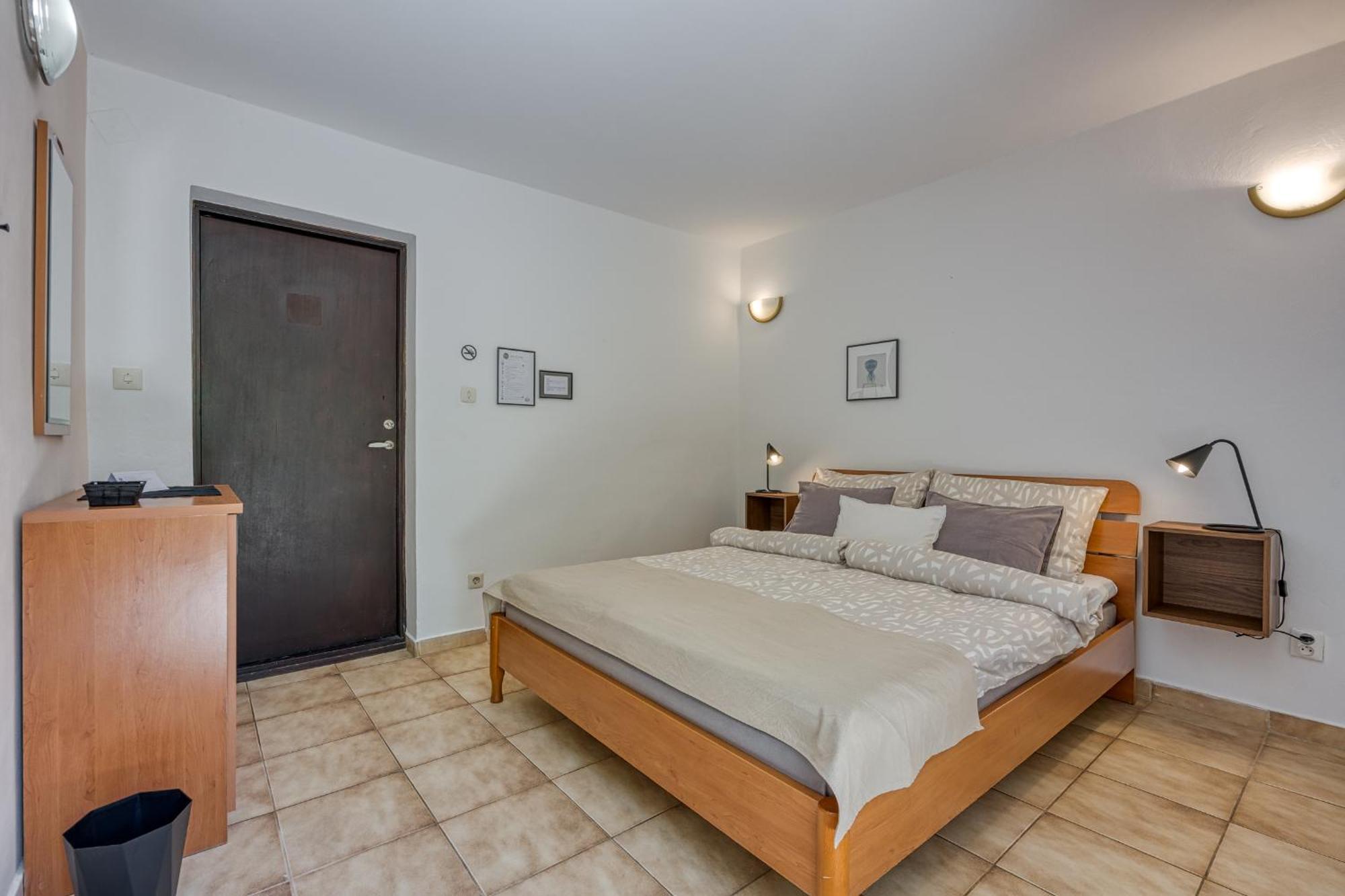 Guest House Jolanda Medulin Bilik gambar